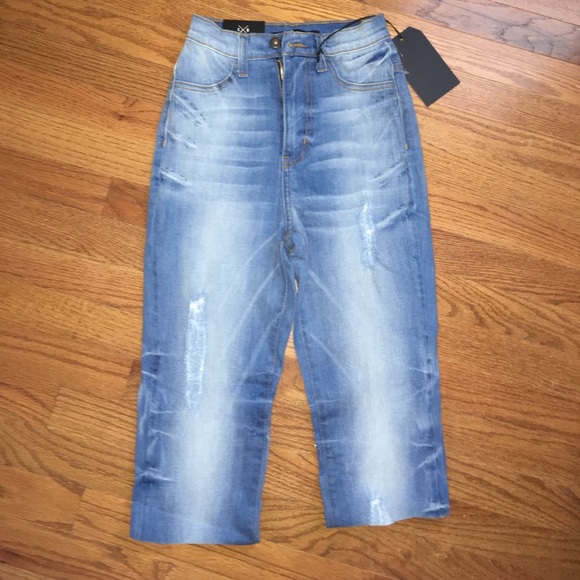 ❌❌SOLD❌❌ - Picture 3 of 8