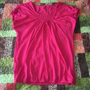 MUST BE BUNDLED Pink loft tee with elastic bottom