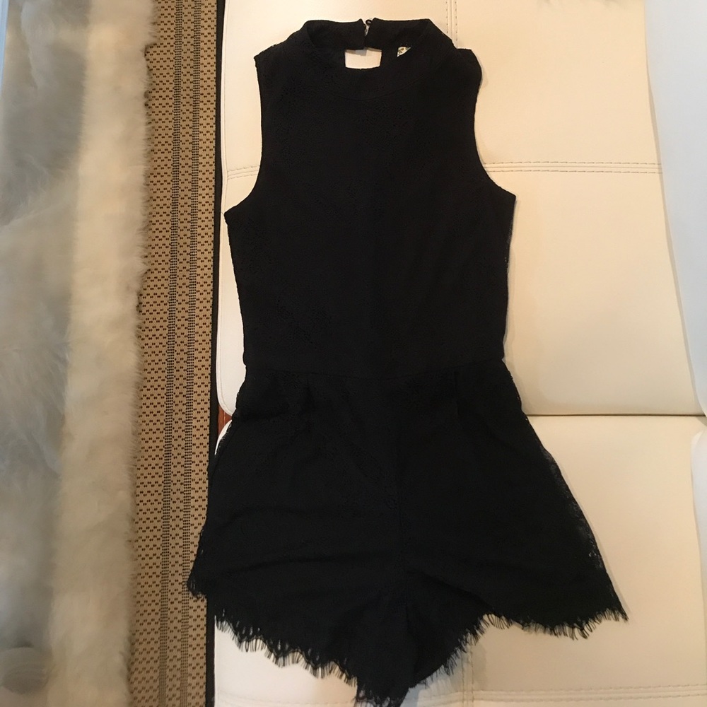 Xs black romper shorts
