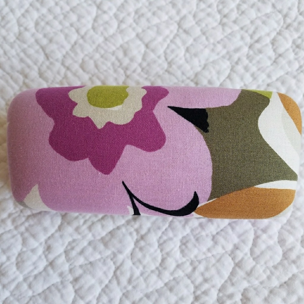 **SOLD** Sunglasses Case Portobello Road Vera