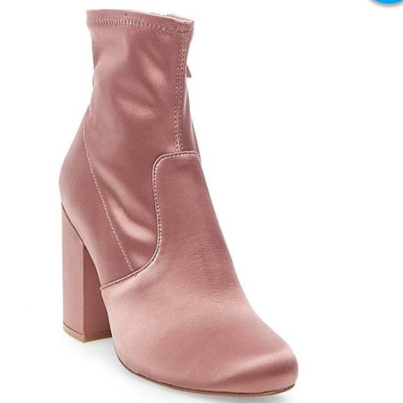 Steve Madden satin booties - Picture 2 of 3