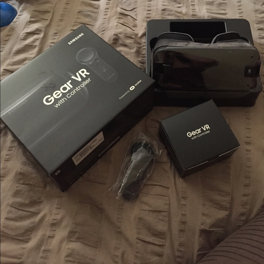 Gear VR with control !!