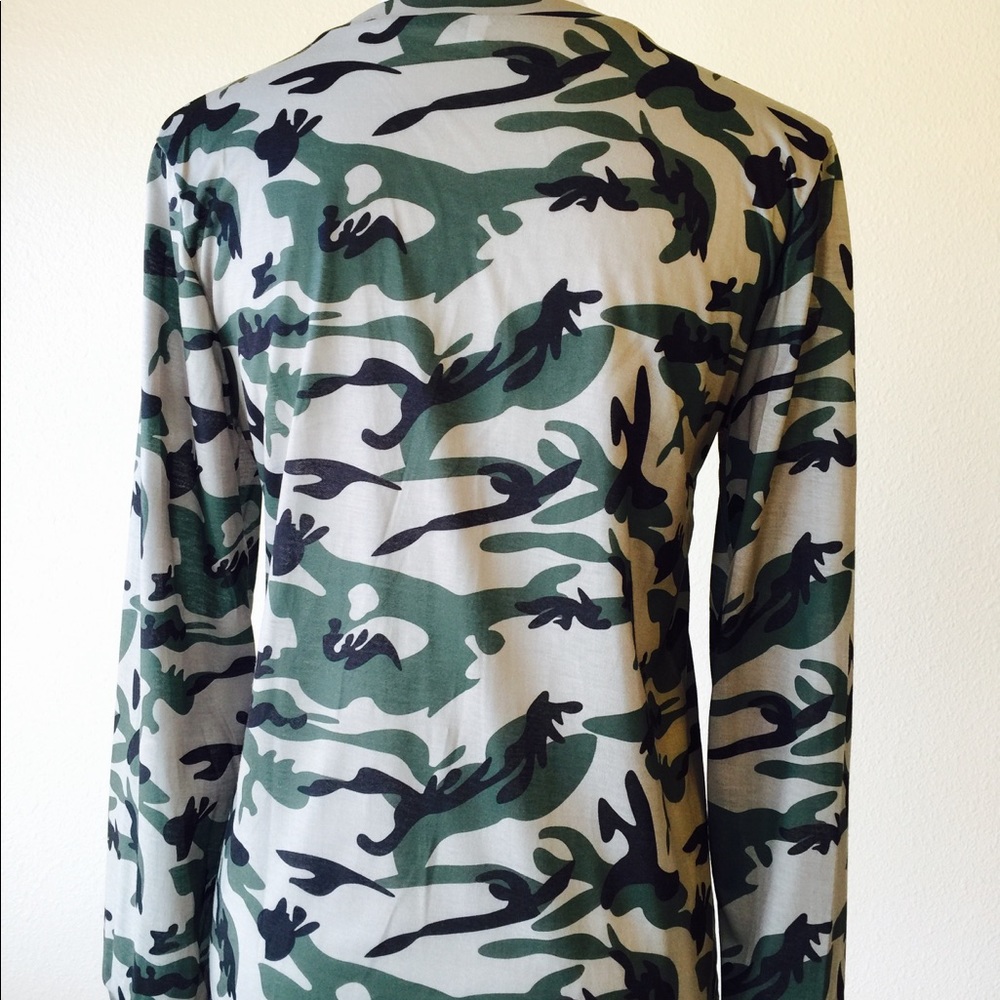 Camo Lace-Up Long Sleeve Top - Picture 3 of 5