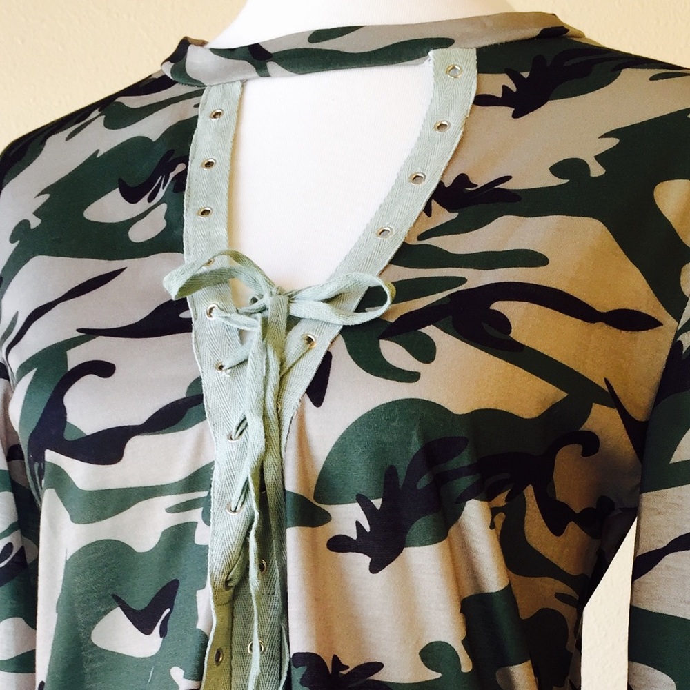 Camo Lace-Up Long Sleeve Top - Picture 5 of 5