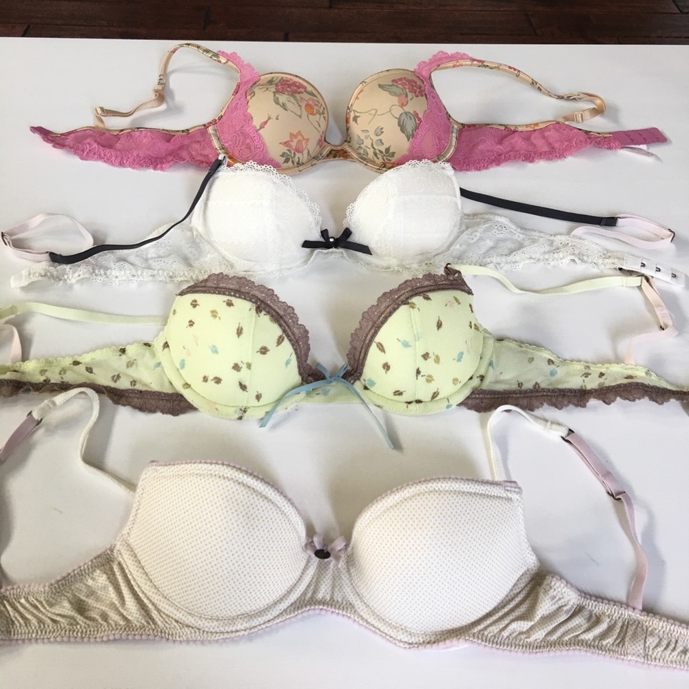 Victoria's Secret bras~~😍