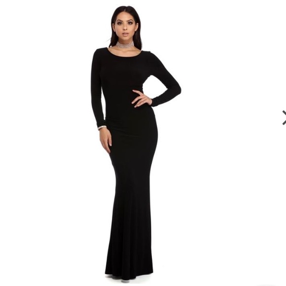 Windsor Dresses & Skirts - Elegant black maxi dress