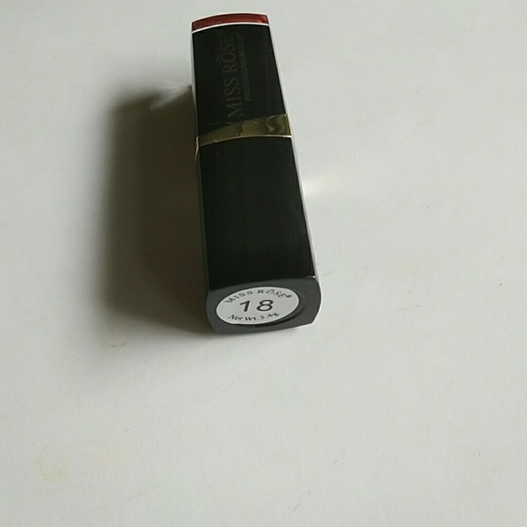 Miss Rose Lipstick - Picture 3 of 4