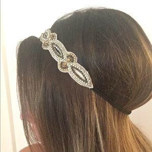 Medium Sized Jewelled Fashion Headband