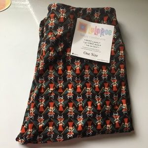 *SOLD*LuLaRoe OS Leggings - NWT