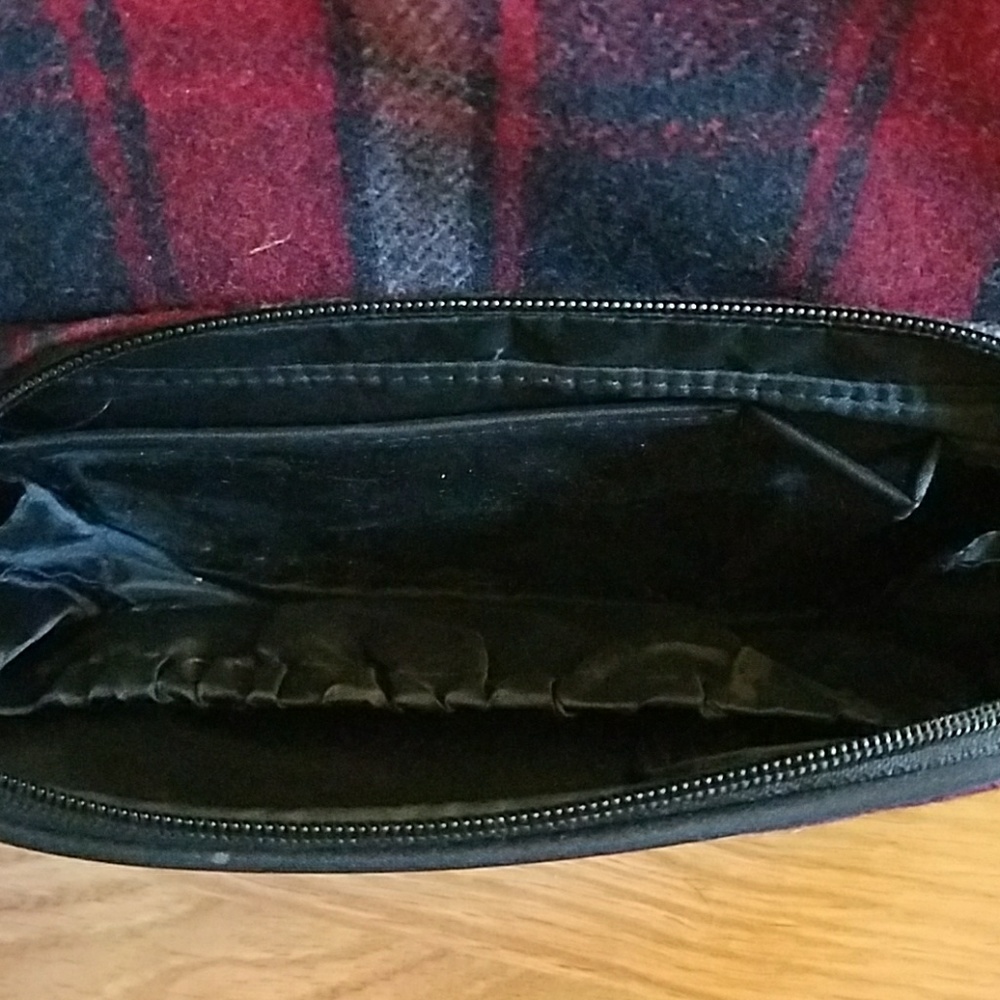 Purse - Picture 4 of 5