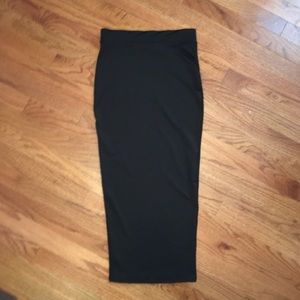 Long black pencil skirt