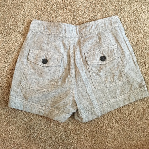 Express Shorts - Picture 2 of 2