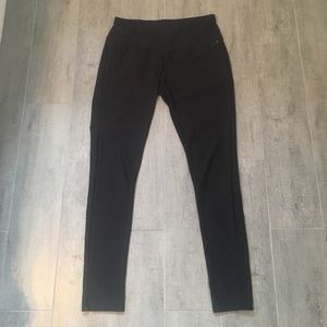 Solid Black Athletic Leggings