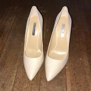 BCBGeneration Oslo Pumps