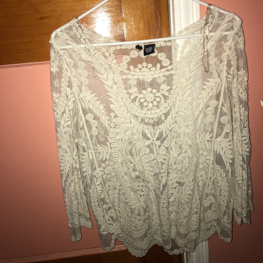 Long sleeved shirt