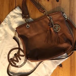 Gorgeous Michael Kors purse