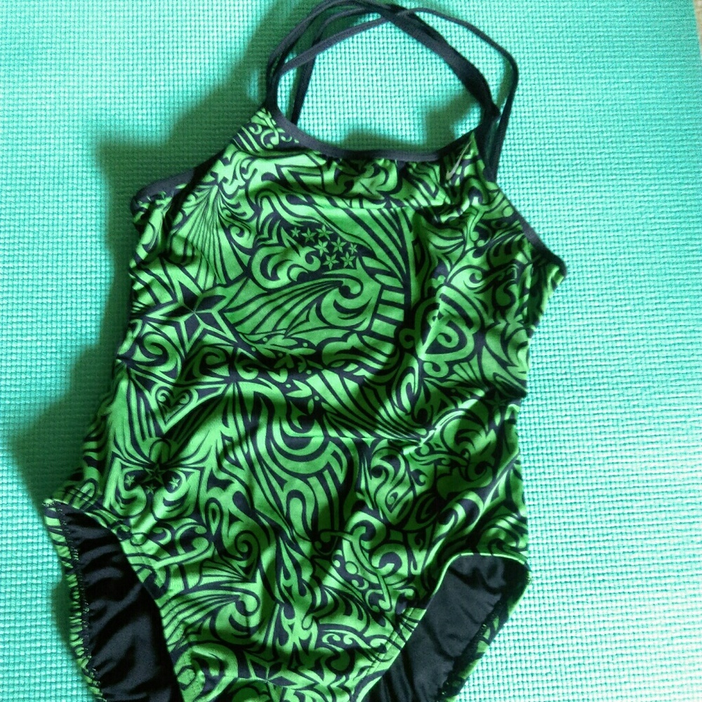 Nike One Piece Swim