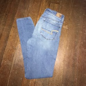 American Eagle Hi-Rise Jegging