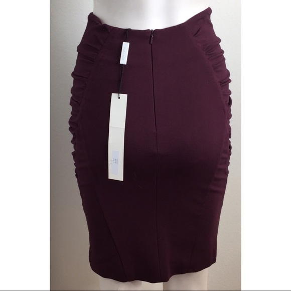 NWT! Yigal Azrouel Burgundy Ruched Skirt - Picture 3 of 5