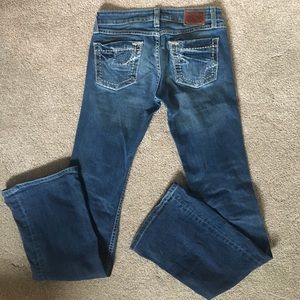BKE Stella Distressed Jeans