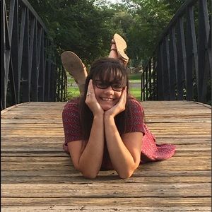 Meet your Posher, Emmalee