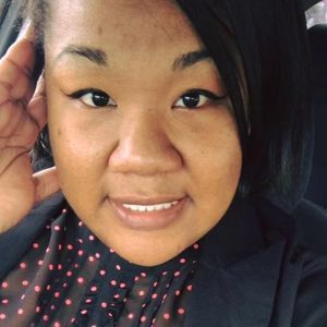 Meet your Posher, Nia