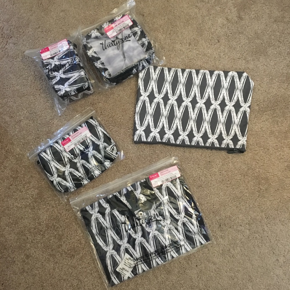 Brand New Thirty One bag set