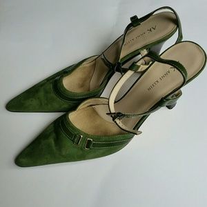 Anne Klein Green Suede Leather Heels Size 9 1/2