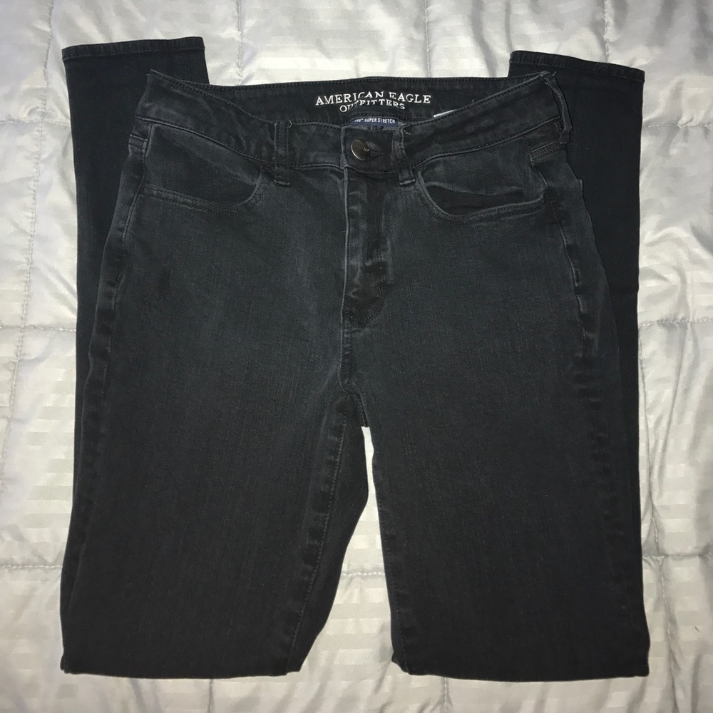 AE Hi Rise Black Jeggings 8L