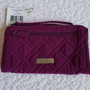 **SOLD** Front Zip Wristlet Plum Vera Bradley NWT