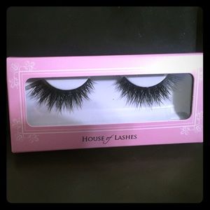 House of Lashes Iconic