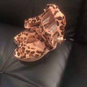 Steven Madden Wedges