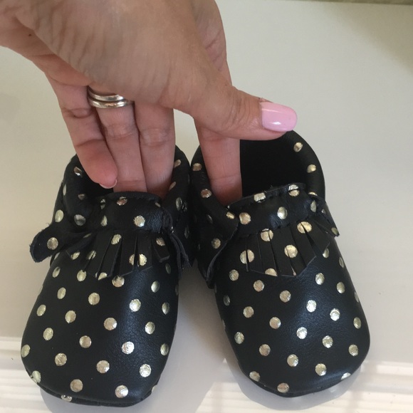 NWT FRESHLY PICKED BABY MOCCASIN SIZE 2 - Picture 5 of 6