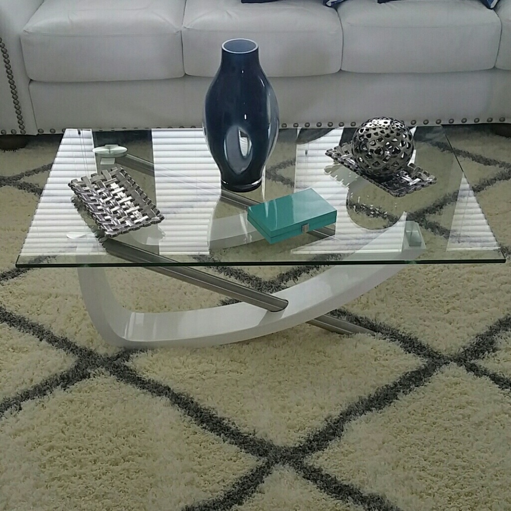 Z gallerie Coffee Table