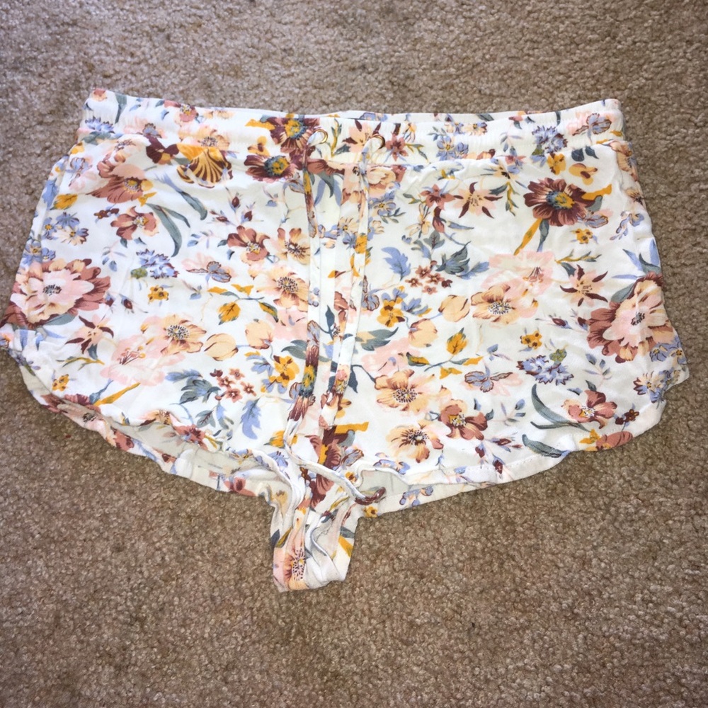 Kendall and Kylie floral shorts