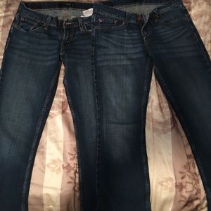 Levi's too superlow 524 jeans 👖 (1 pair left)