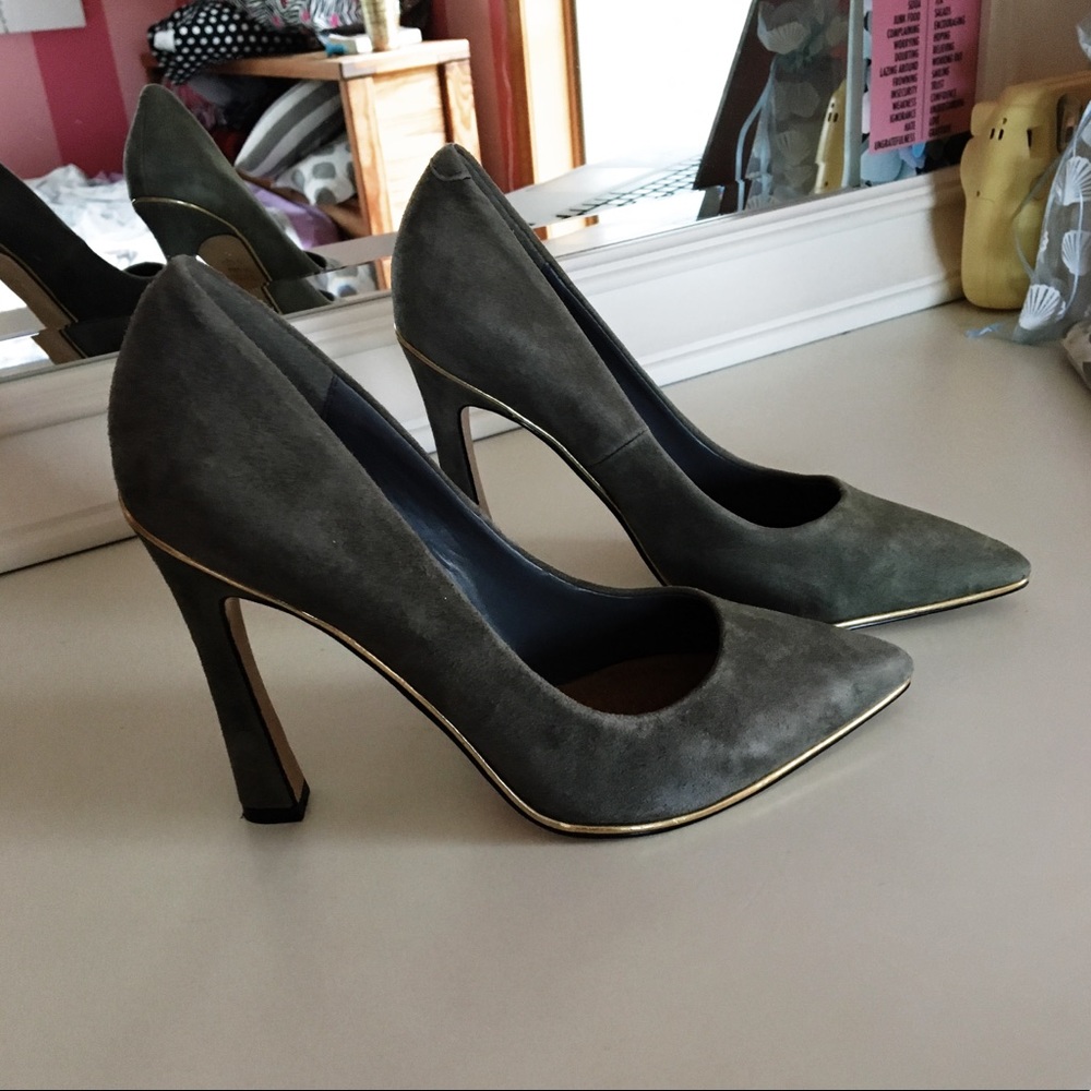 Suede grey heels