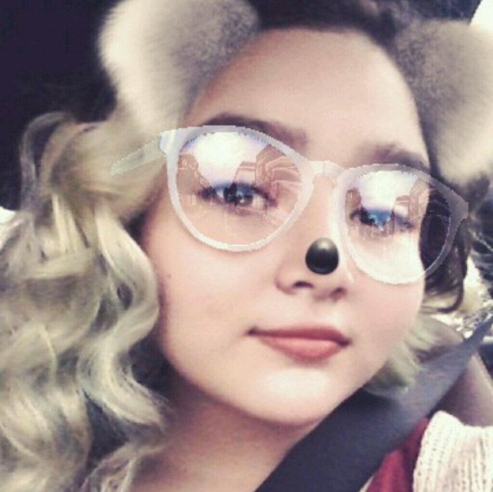 Meet your Posher, Luz