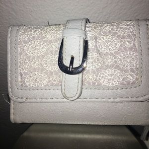 Claire's Wallet