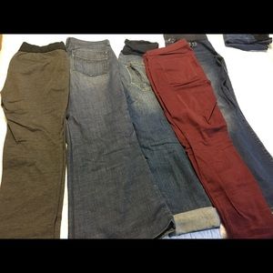 Maternity Pants 5 Pair ( Sold as a lot)