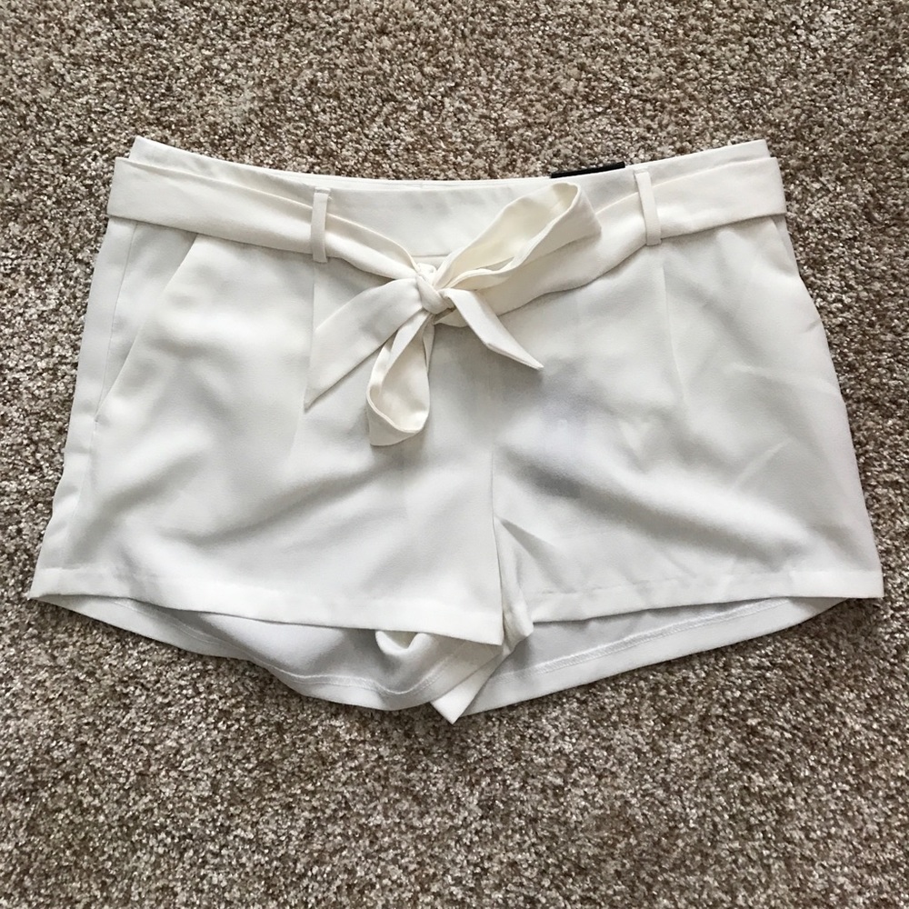 Tie Belt Express Shorts