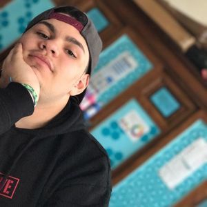 Meet your Posher, Albert