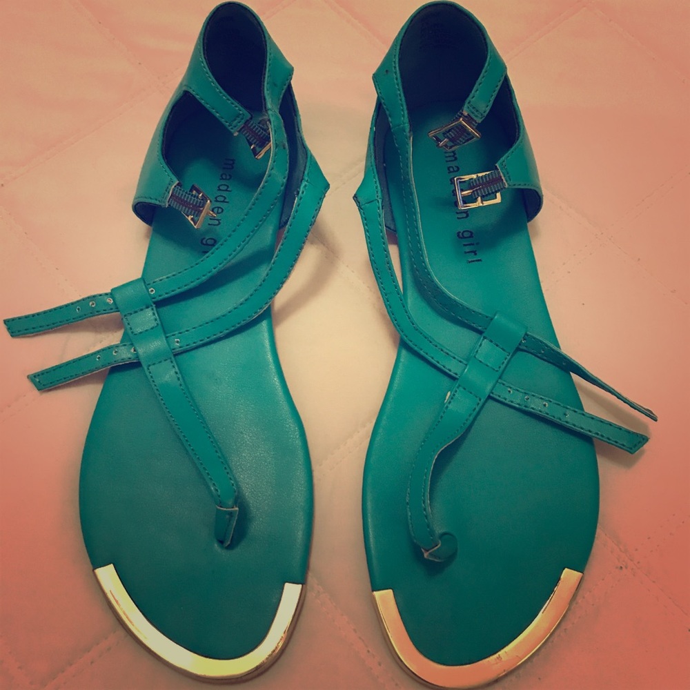 Madden Girl Turquoise Sandals with Gold Tip 7.5
