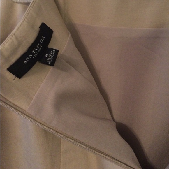 Tan, Ann Taylor pencil skirt - Picture 3 of 5