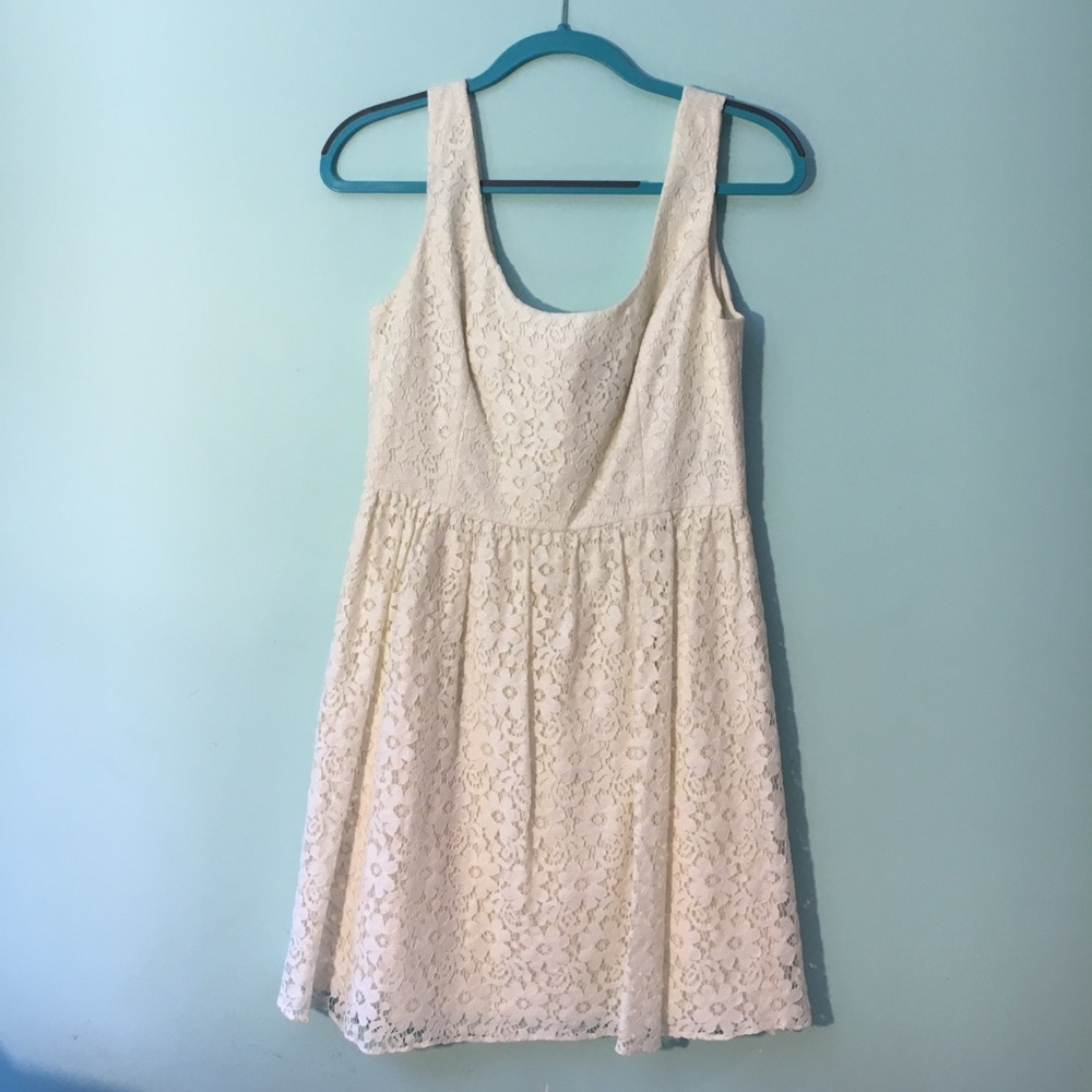 Off-white, lace dress.