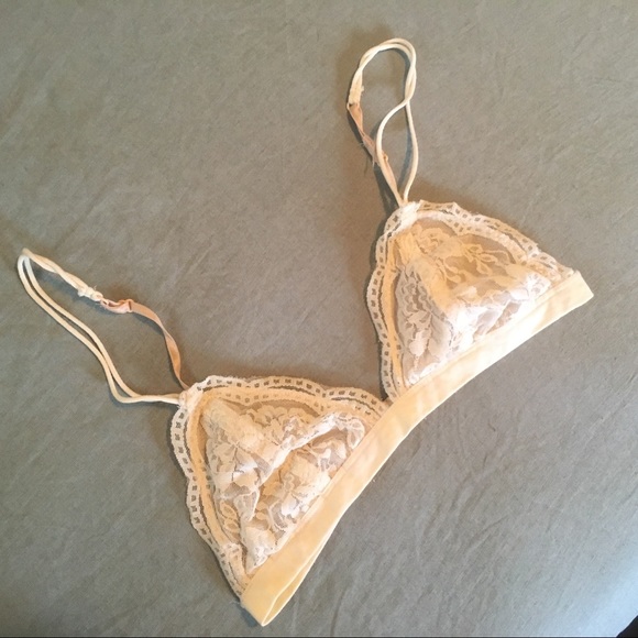 Free People Other - Cream Lace Soft Bra Small Free People