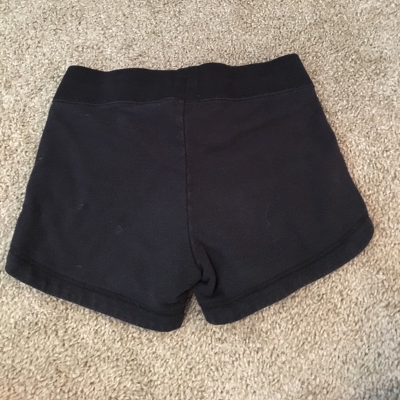 Nike shorts - Picture 2 of 2