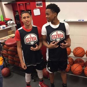 Meet your Posher, Sauny