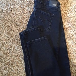 Levi's skinnies