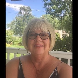 Meet your Posher, Nancy